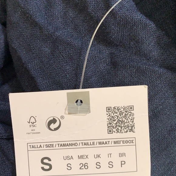 NWT. Zara Blue Linen/Viscose Blouse. Size S. - Picture 5 of 7